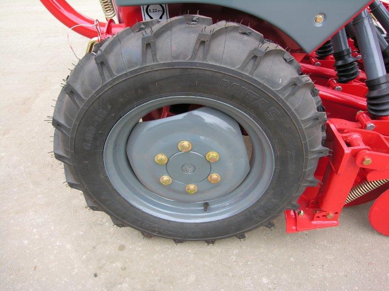 Polonez opony 6.00 16