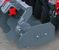 ARES L deflektory zagarniające 1