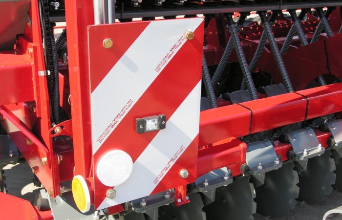 AMBER 1200 oświetlenie przednie